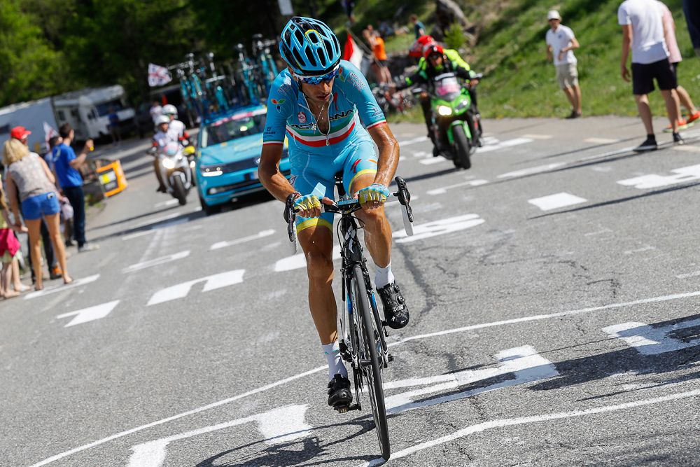 Vincenzo Nibali (Astana Pro Team) rides alone ot the finish of stage 19 of the 2016 Giro d'Italia