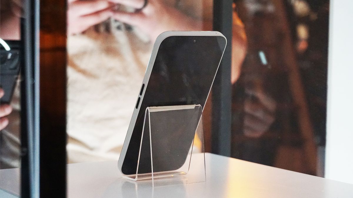Nothing Phone 2a MWC front