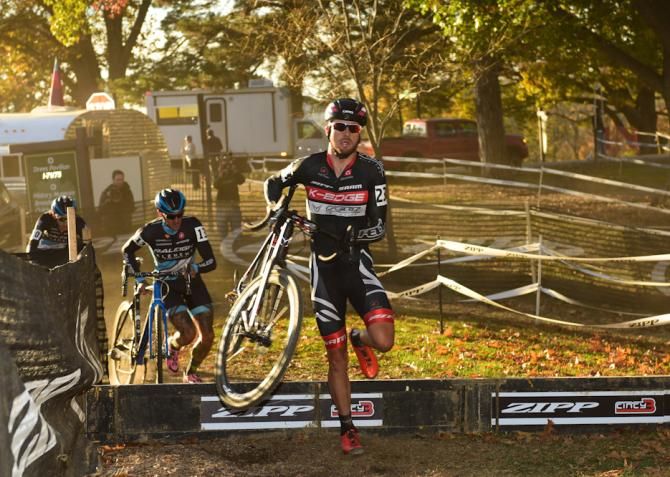 Danny Summerhill (K-Edge Felt) leading the race at the barriers