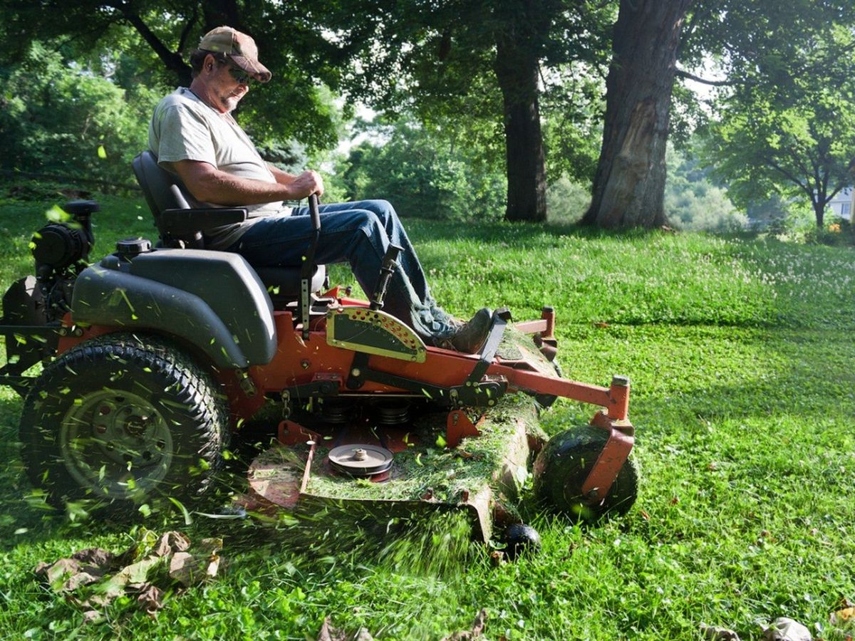 Best lawn mower discount for large lawns