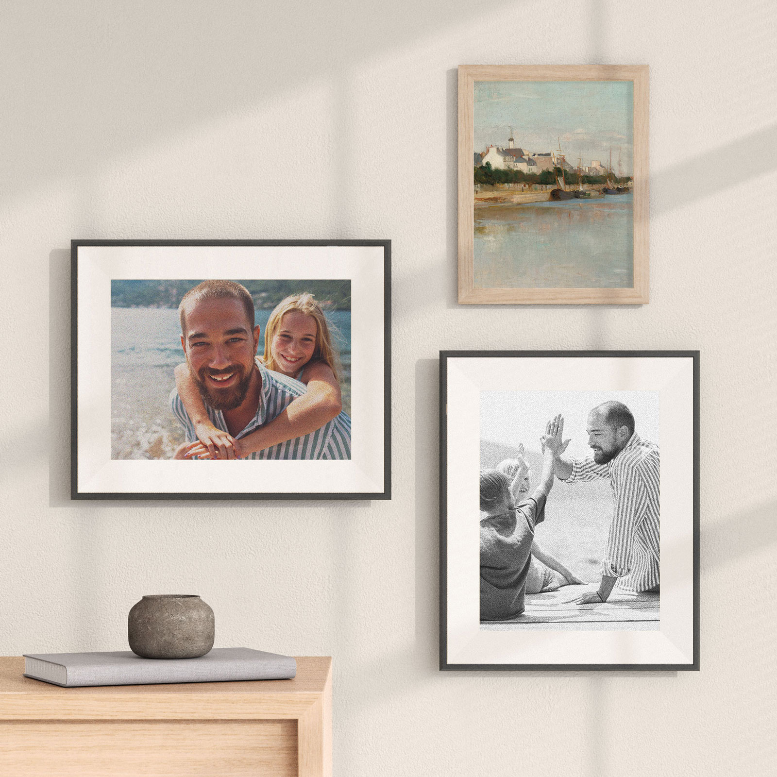 The Aura Ink digital photo frame uses e-ink instead of LCD technology