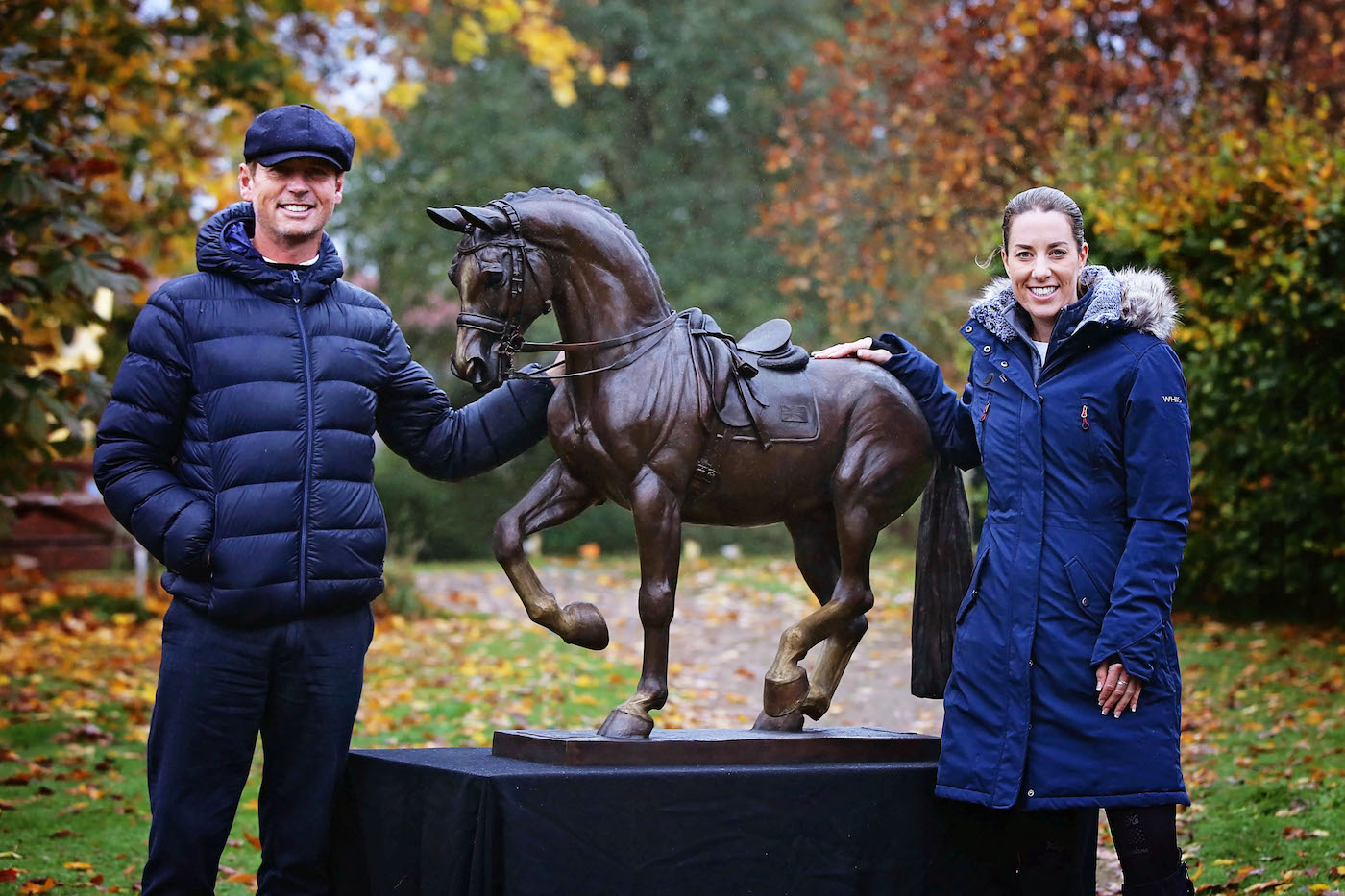 Valegro bronze statue Newent