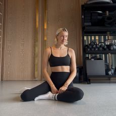 Health writer Ash S trying the Pilates Boomerang every day