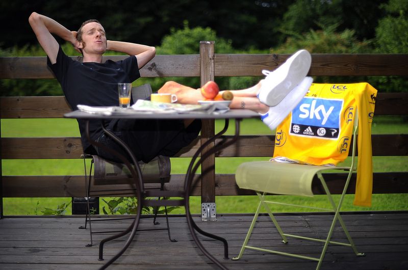 Bradley Wiggins relaxing on the first rest day of the 2012 Tour de France