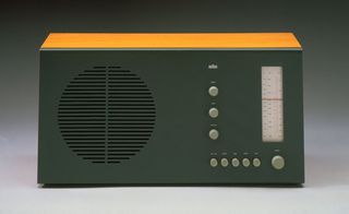 SuperHet VHF and medium wave radio, Braun, 1961 designed by Dieter Rams and Hans Gugelot