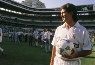 Miguel Porlan 'Chendo', football player Presentation of the Real Madrid C.F in the season 89/90