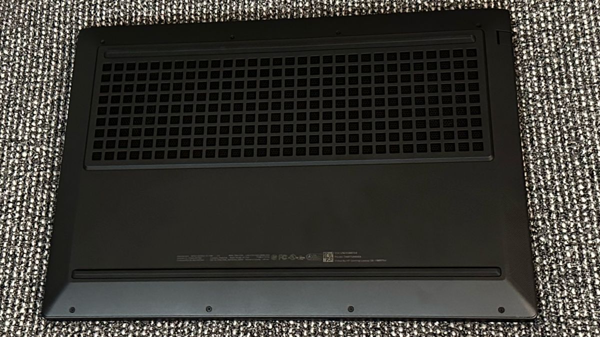 HP Victus 16