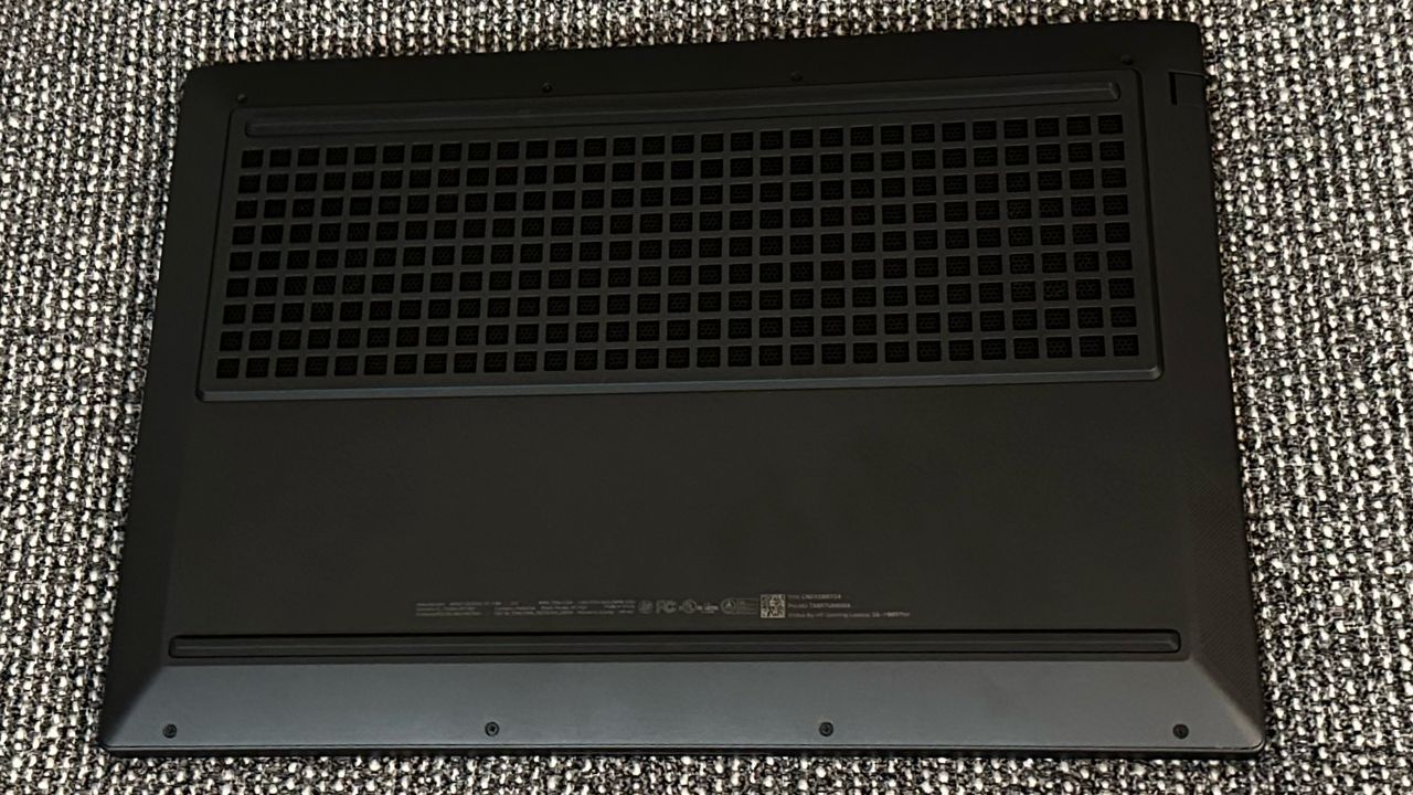 HP Victus 16