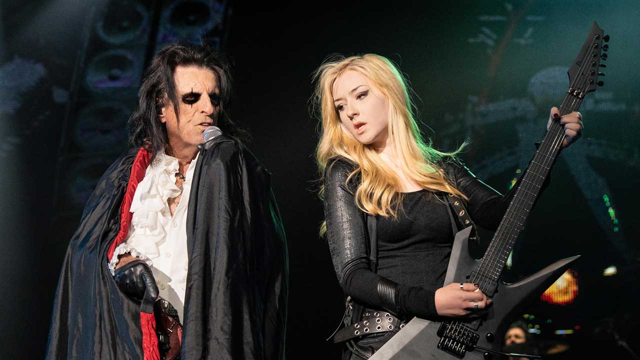 Alice Cooper and Anna Cara onstage