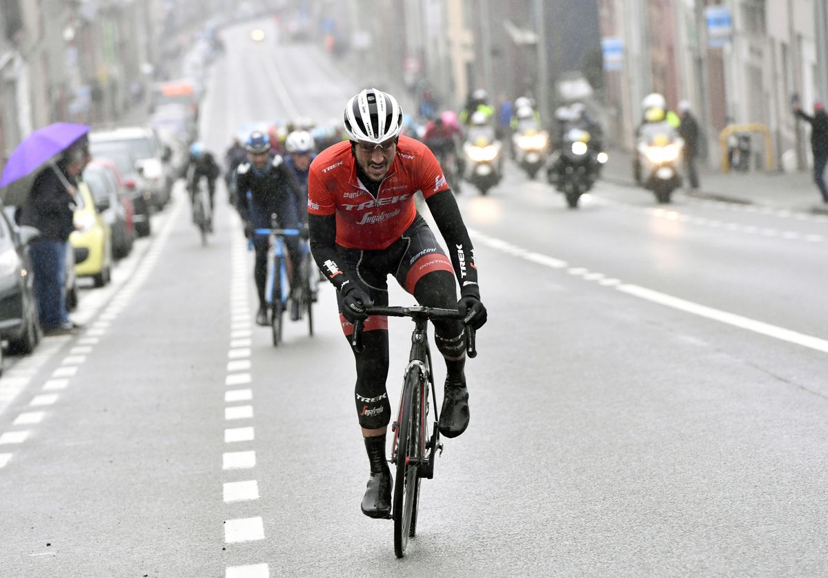 John Degenkolb (Trek-Segafredo) attacks