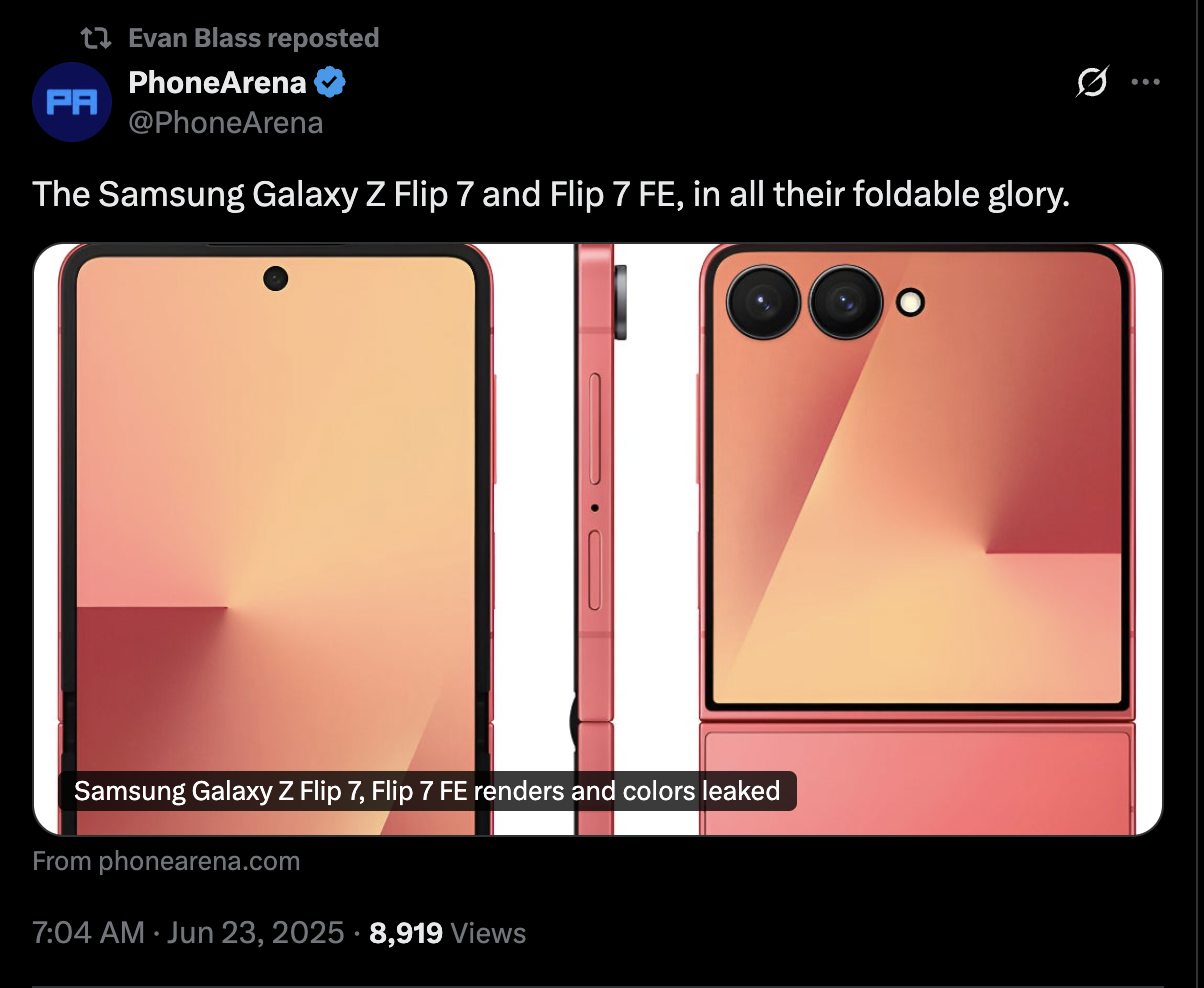 Evan Blass posts pictures of the alleged Galaxy Z Flip 7