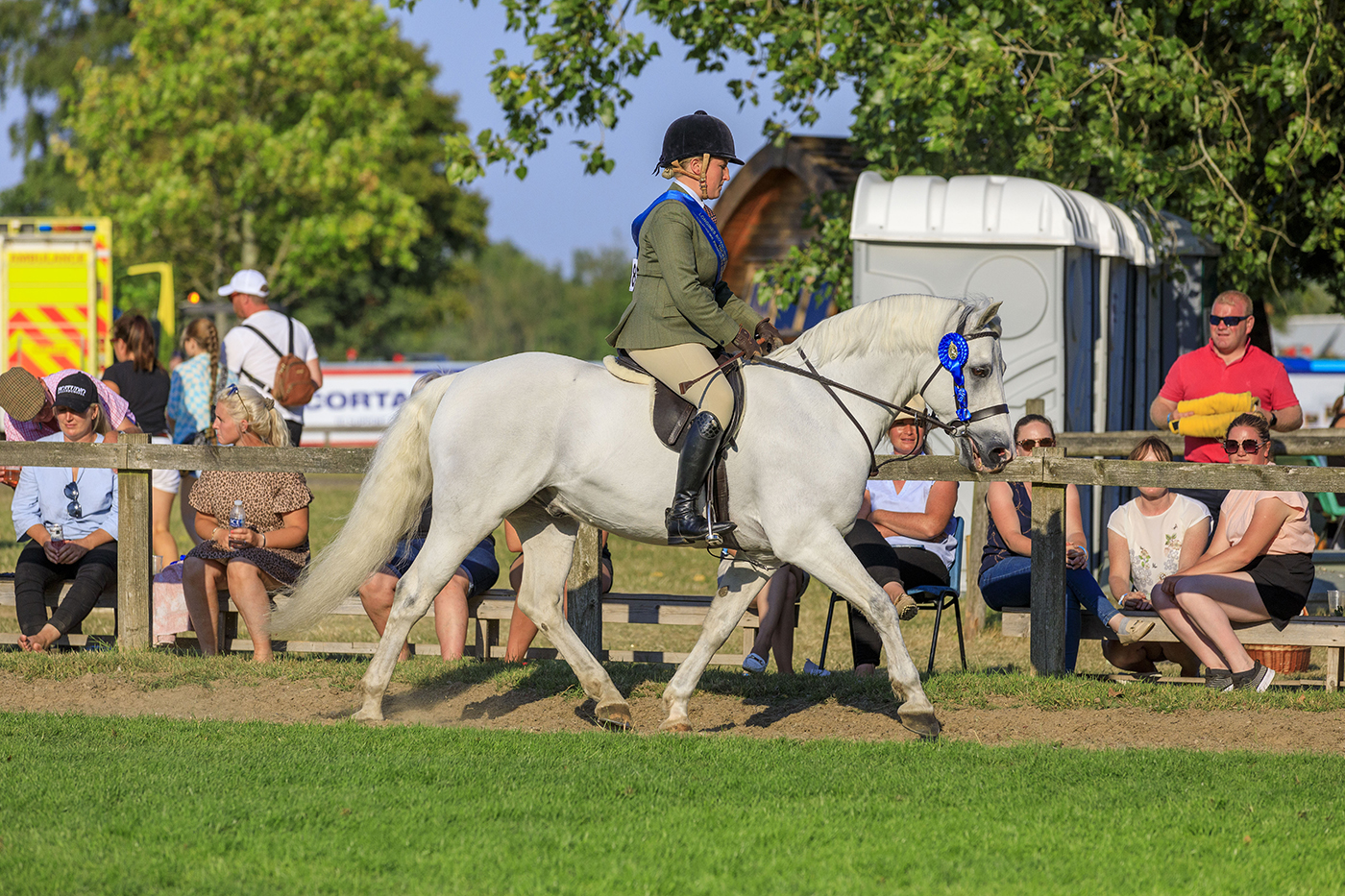 Amateur Hunter Supreme Friday