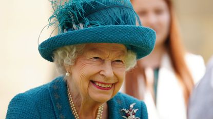 the queen shares sweet photograph to social media