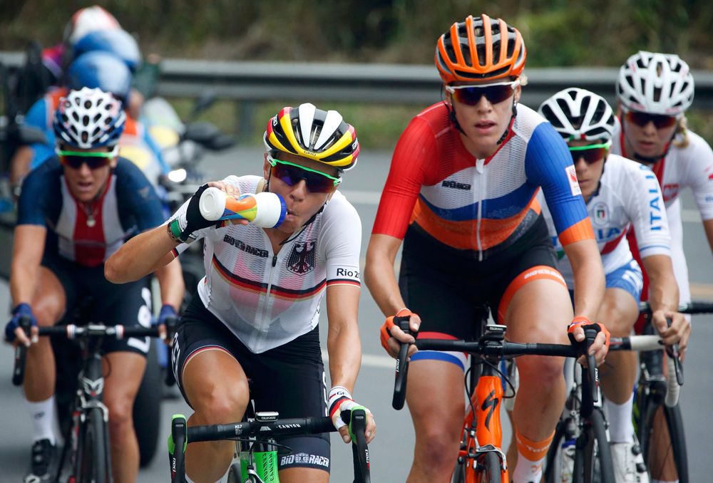 Ellen van Dijk (Netherlands) on the attack