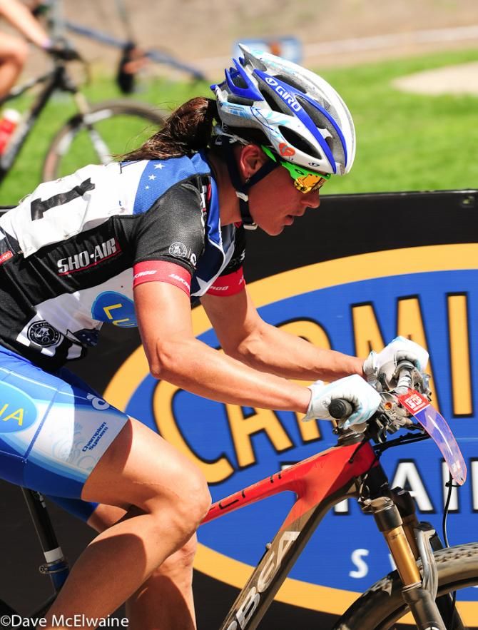 Katerina Nash (Luna Pro Team) heading out onto her last lap