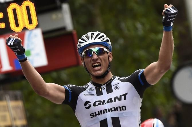 Kittel salutes victory after winning stage 3 at the Tour de France