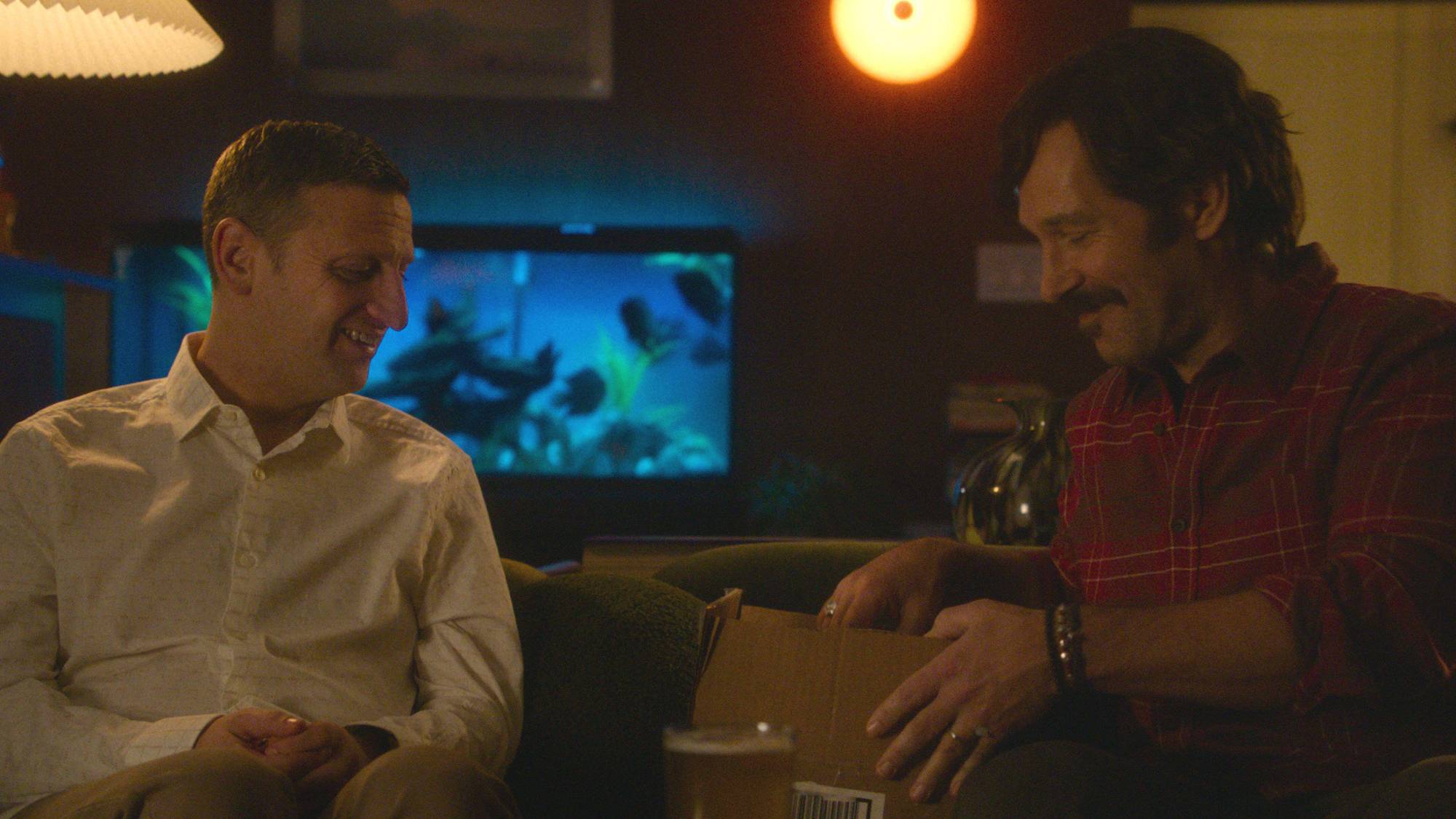 (L-R) Tim Robinson as Craig Waterman and Paul Rudd as Austin Carmichael in "Friendship"