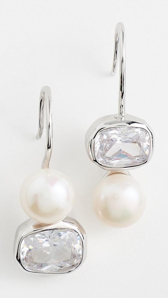 Shashi Clemence Reverse Stud