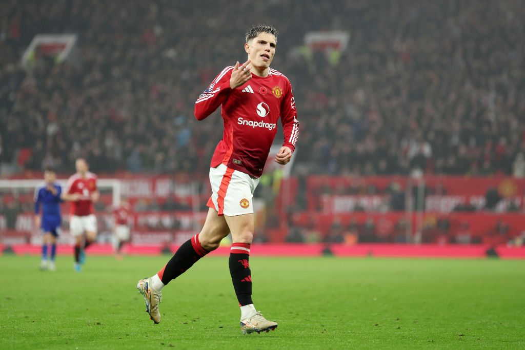 MANCHESTER, ENGLAND - NOVEMBER 10: Alejandro Garnacho of Manchester United celebrates scoring his team&#039;s third goal during the Premier League match between Manchester United FC and Leicester City FC at Old Trafford on November 10, 2024 in Manchester, England. (Photo by Carl Recine/Getty Images)