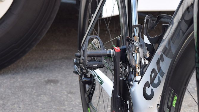 Cavendish uses Shimano Dura-Ace R9100 pedals