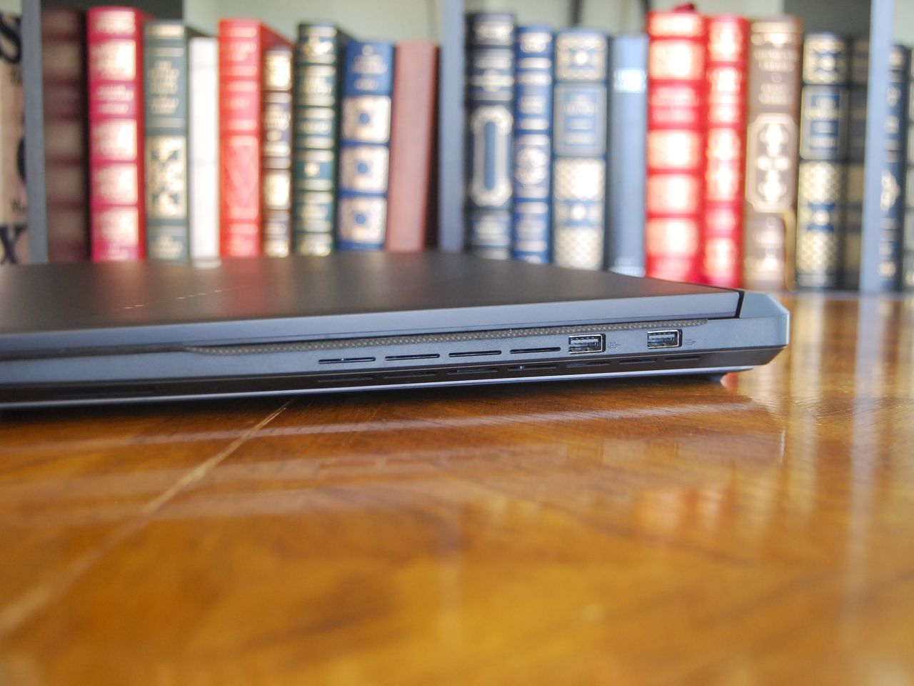 ASUS ROG Strix SCAR 18 (2025)