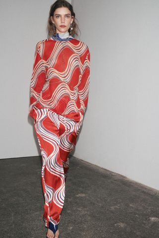 ixnpqu2Mu2koX6rr4MoPdV-320-80 35 تجد مجموعة Zara ZW أنني مصدومة ليست مصممة