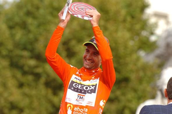 Juan Jose Cobo (Geox-TMC) won the 2011 Vuelta a Espana.