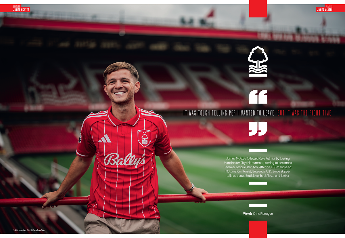 FourFourTwo issue 384