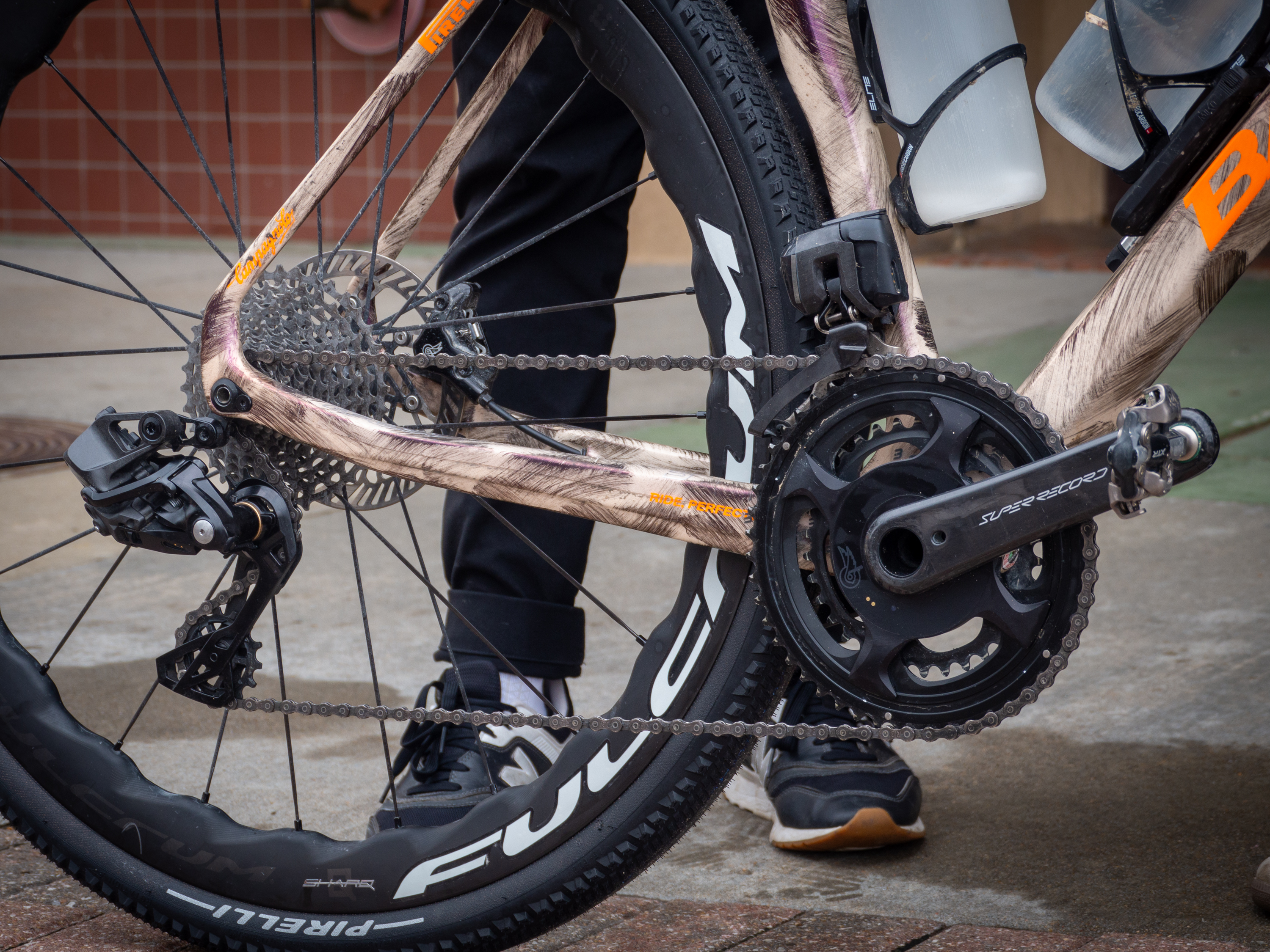 Close up images of a new Campagnolo gravel groupset at Unbound