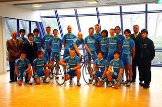 The Shimano-Memorycorp pro cycling team