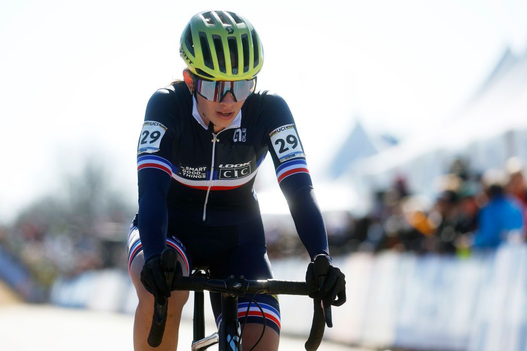 FAYETTEVILLE ARKANSAS JANUARY 29 Lilou Fabregue of France crosses the finishing line during the 73rd UCI CycloCross World Championships Fayetteville 2022 Womens Junior Fayetteville2022 on January 29 2022 in Fayetteville Arkansas Photo by Chris GraythenGetty Images