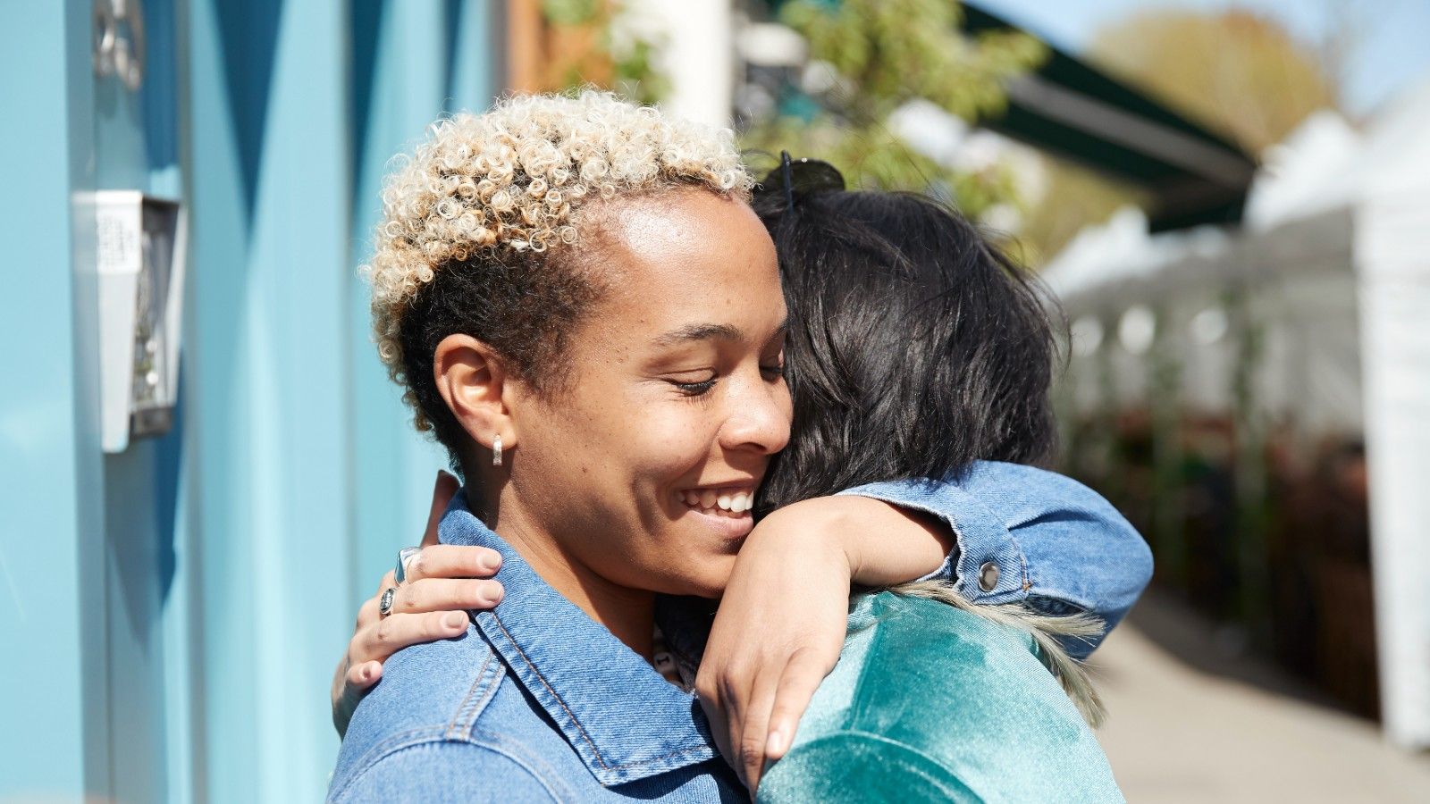 These are the dating green flags you should look out for—according to