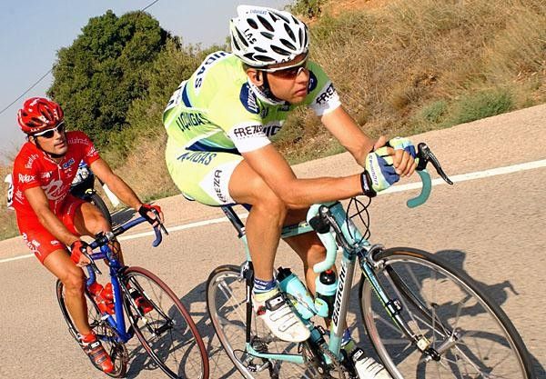 The two breakaway riders stayed away until there was 14 kilometers left in the stage