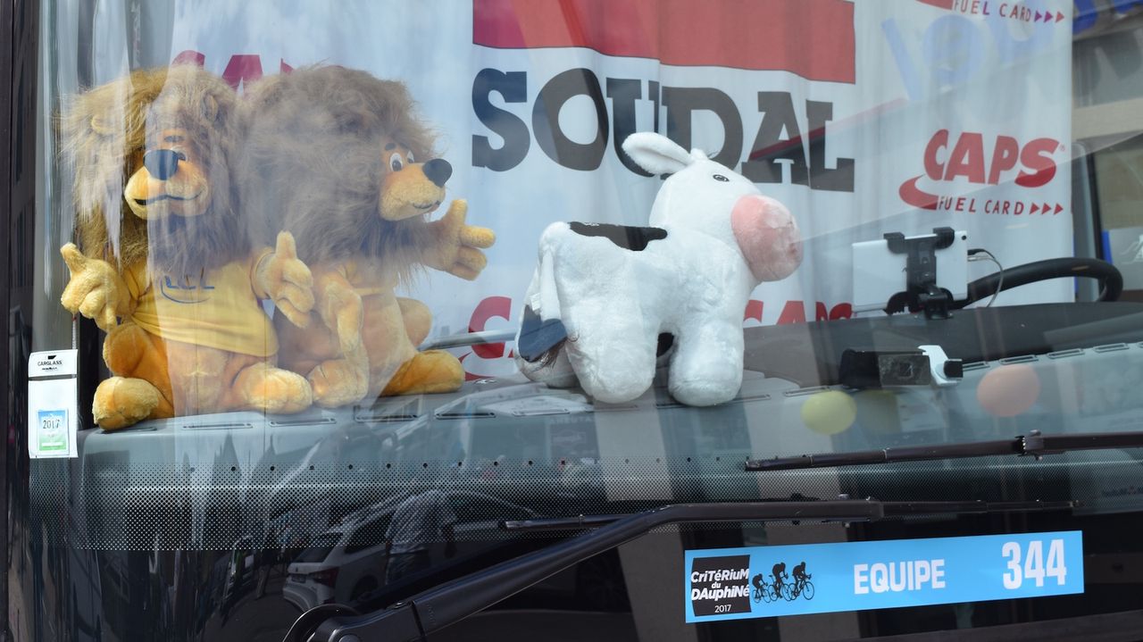 Thomas De Gendt has enjoyed a few days in the leader's jersey and will take home some gifts for his children