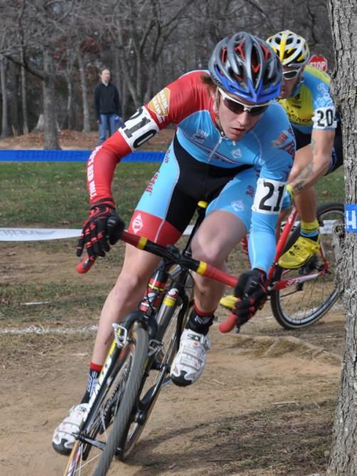 Andrew Dillman (Bob's Red Mill Cyclocross Team) in the lead early on the opening lap.