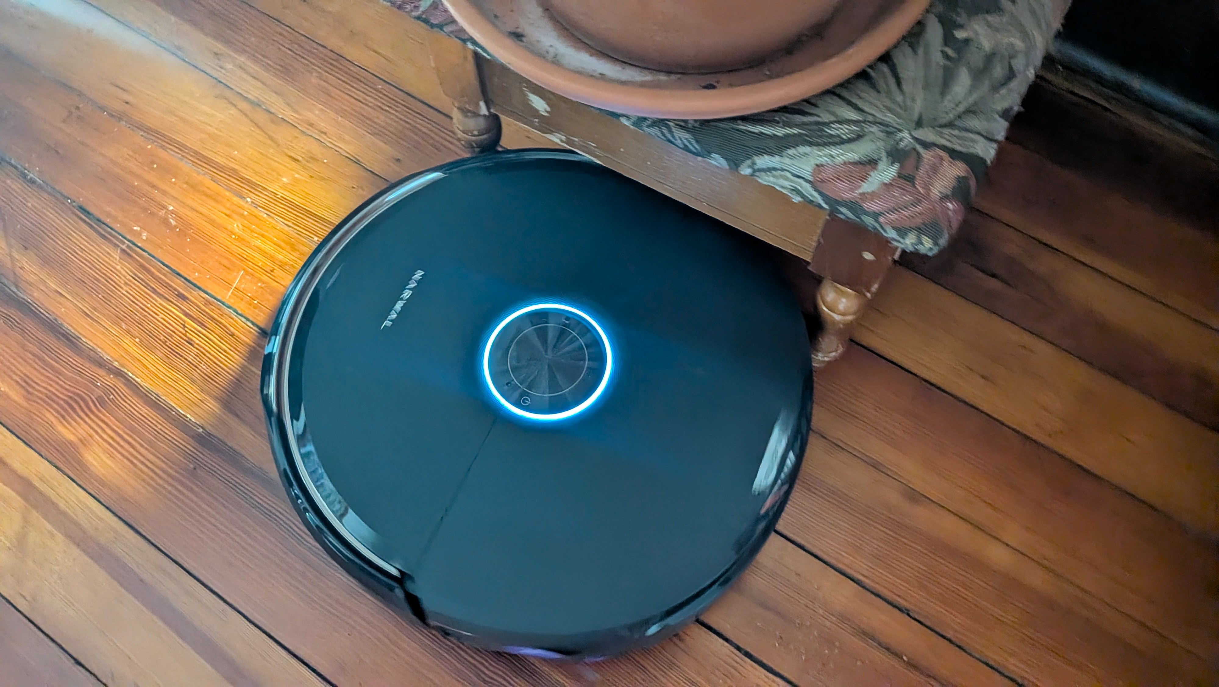 Narwal Flow 2 robot vacuum failing to fit underneath chair