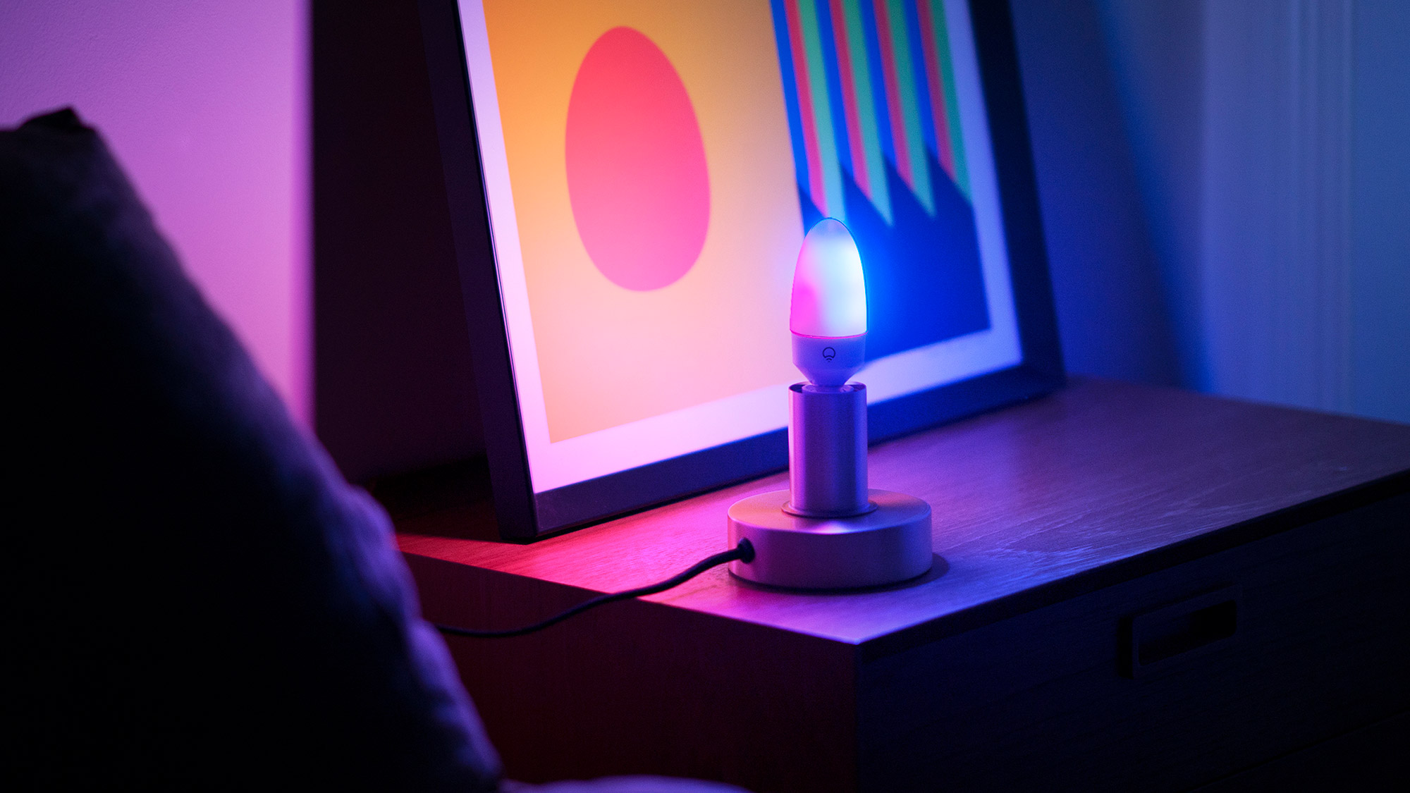 Candle Color Review: An Awesomely Colorful Smart Bulb | Tom's Guide