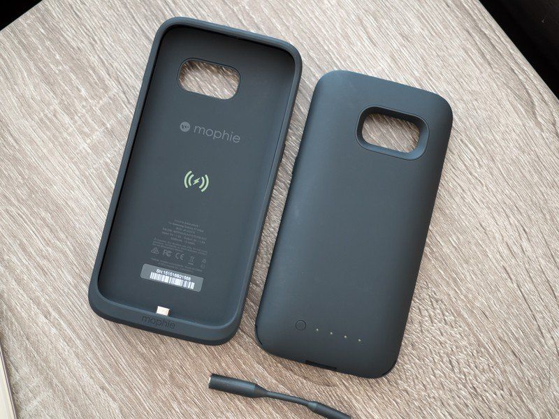 Mophie Juice Pack for the Galaxy S7 and S7 edge