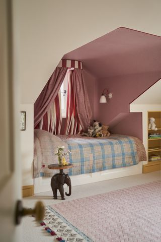 A pink girl's bedroom
