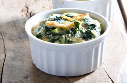 Spinach, onion and egg bakes