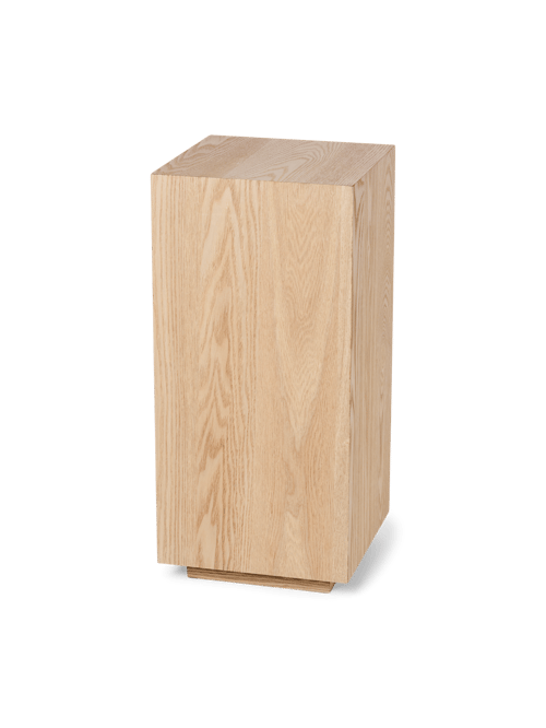 Pedestal