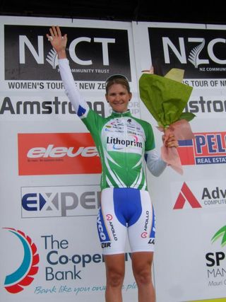 Arndt catapulted by GreenEdge-AIS teammates to stage win