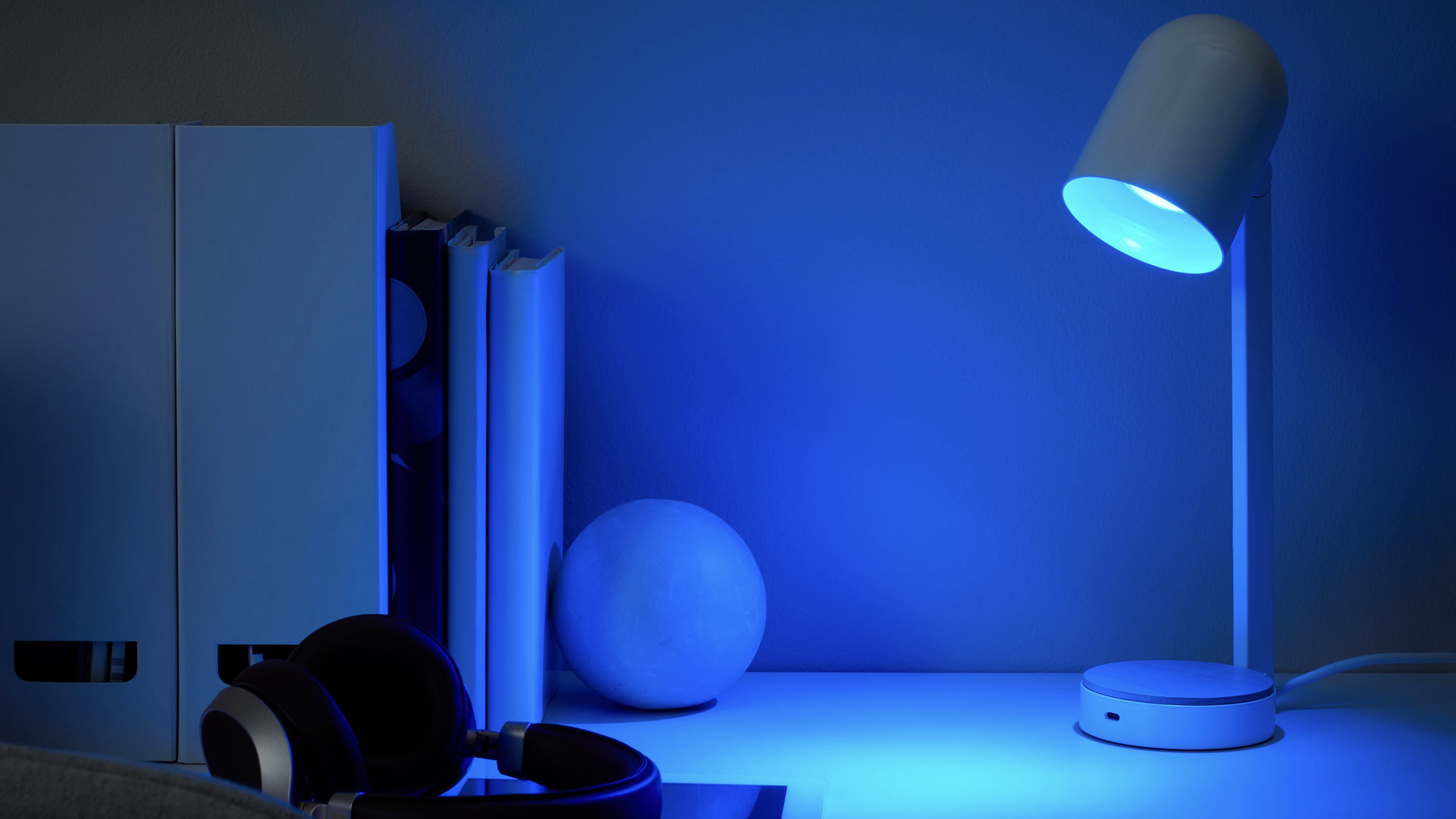 KAJPLATS smart bulbs