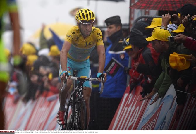 Overall race leader Vincenzo NIbali (Astana) takes third place in stage 8