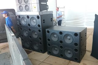Extra bass in the front two stacks