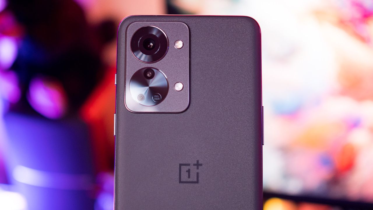 OnePlus Nord 2T