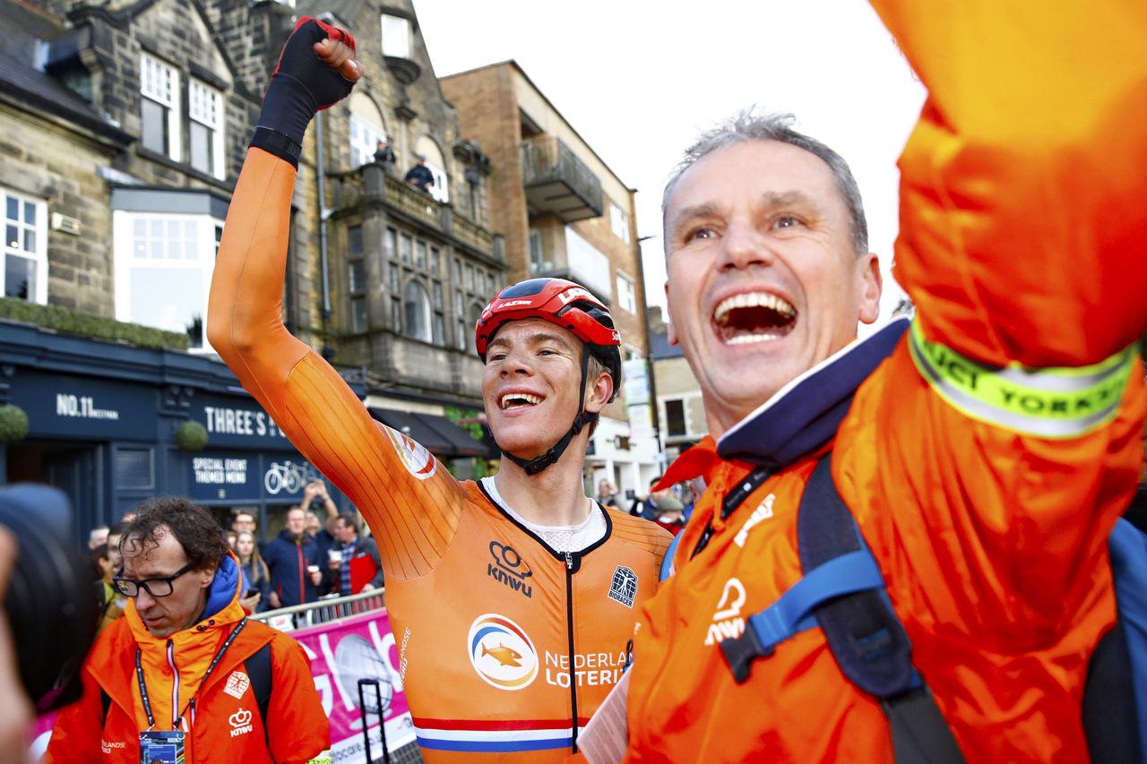 Nils Eekhoff celebrates his win