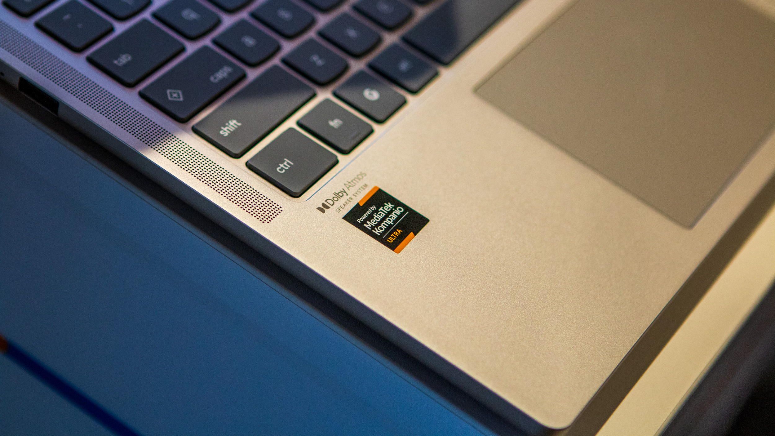 MediaTek Kompanio Ultra logo on Lenovo Chromebook Plus 14