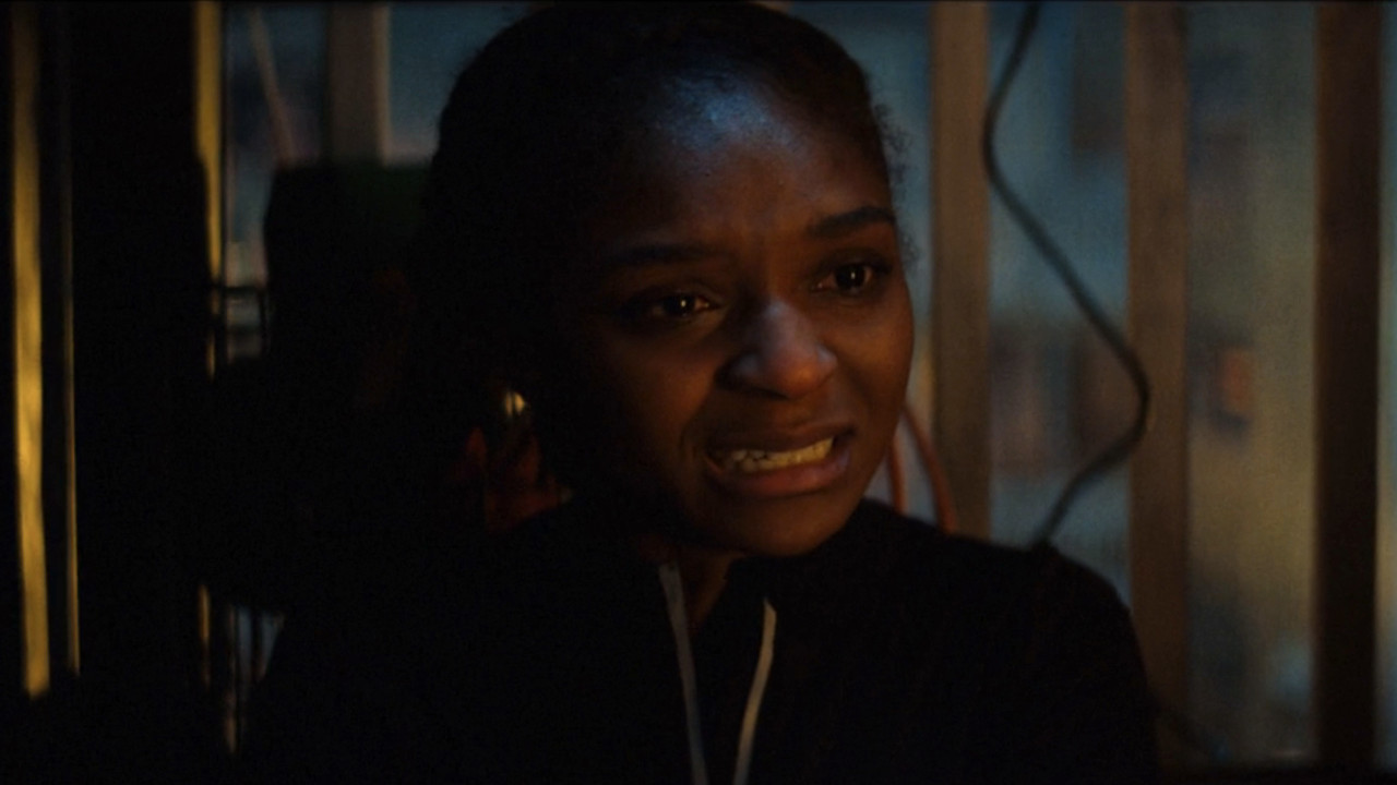 Riri Williams (Dominique Thorne) has a panic attack on Ironheart