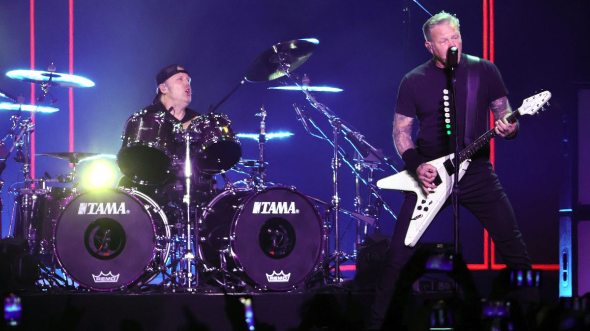 Inside Metallica s first stadium show of 2022 Louder